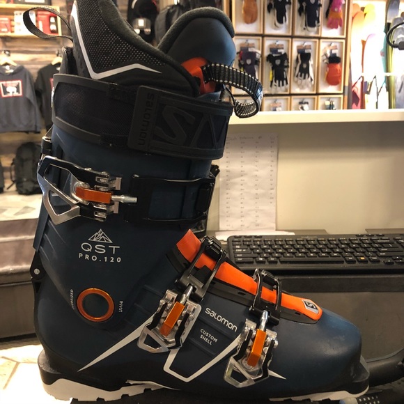 salomon qst 1 ski boots